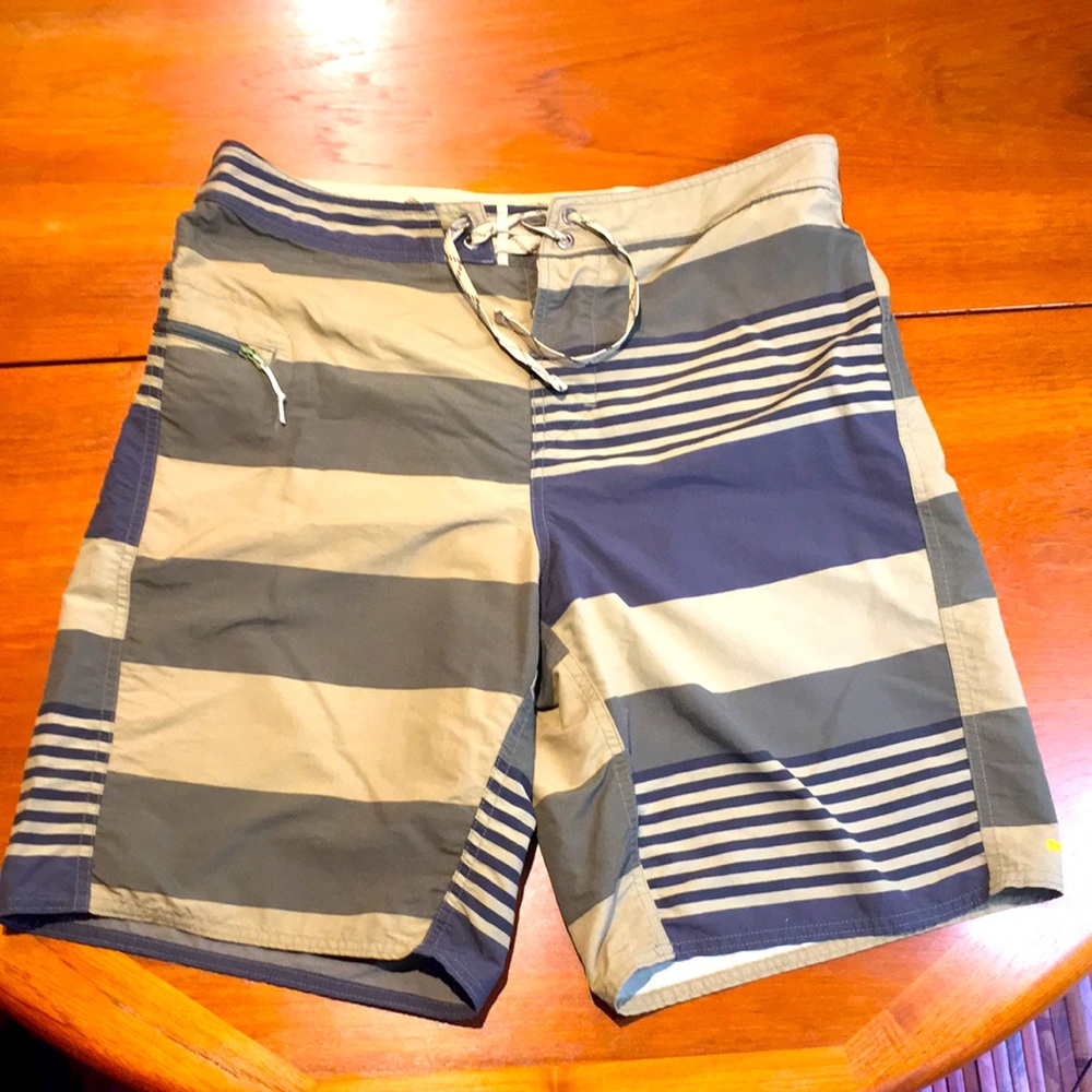 Patagonia brown striped board swim shorts size 34